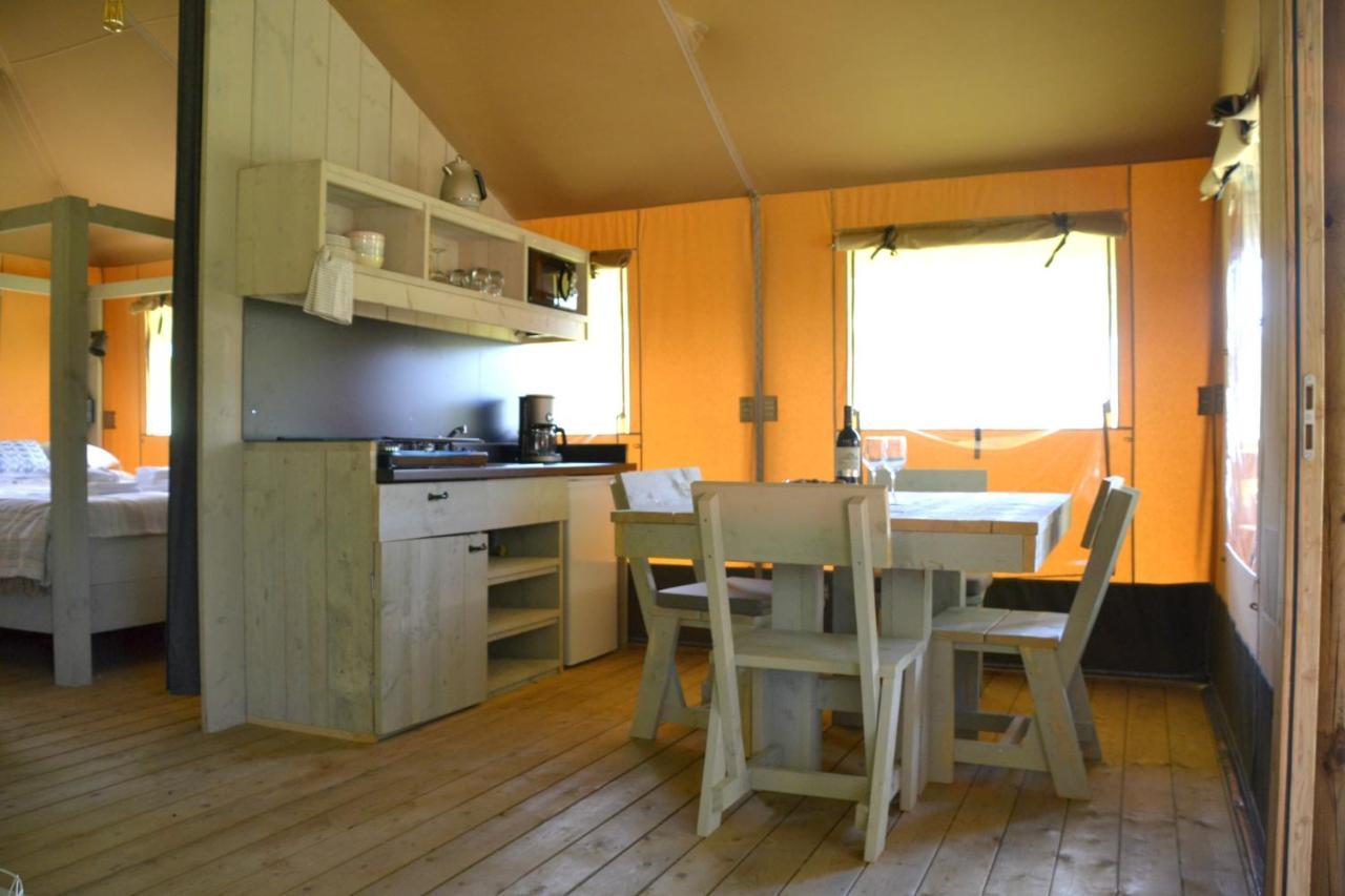 Готель Modern Nomads Thenon Екстер'єр фото
